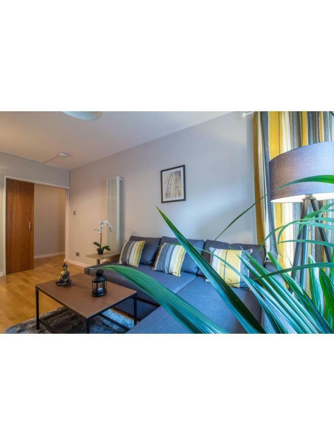 Central And Stylish One Bedroom Apartment 爱丁堡 外观 照片